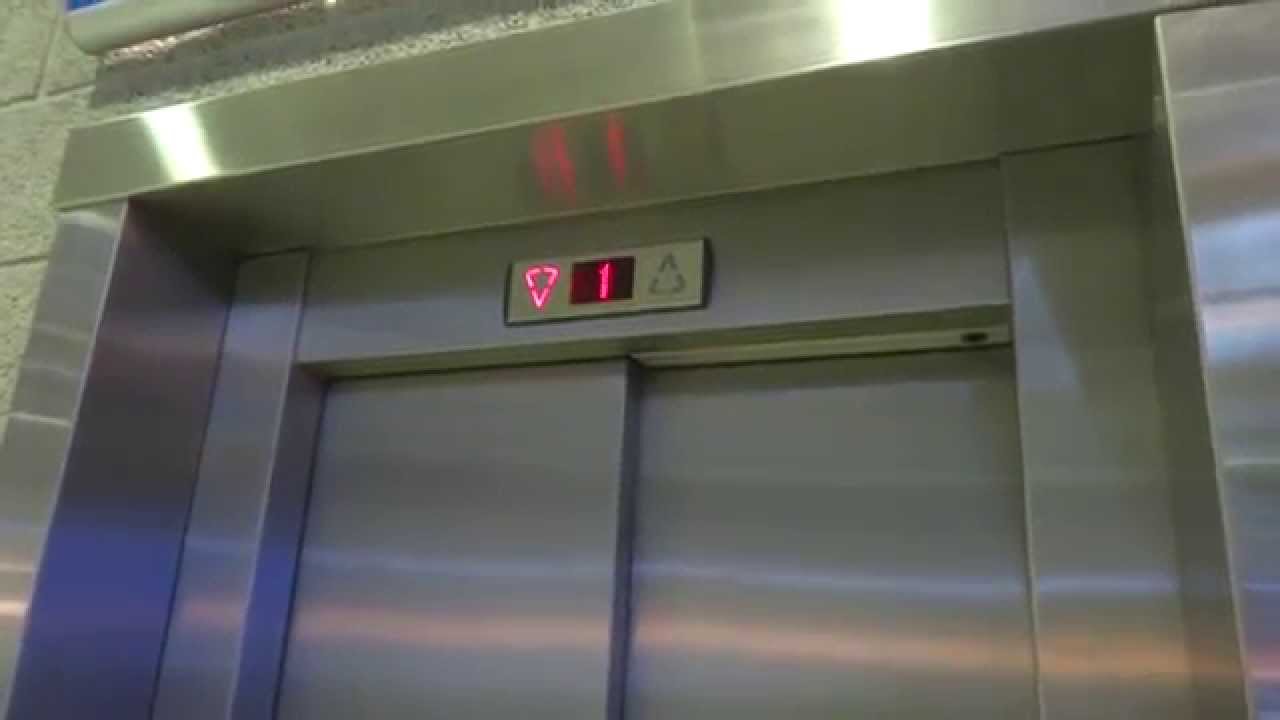 1999 KONE MonoSpace MRL Traction Elevator @ DFDS Ferry Terminal, Oslo, Norway