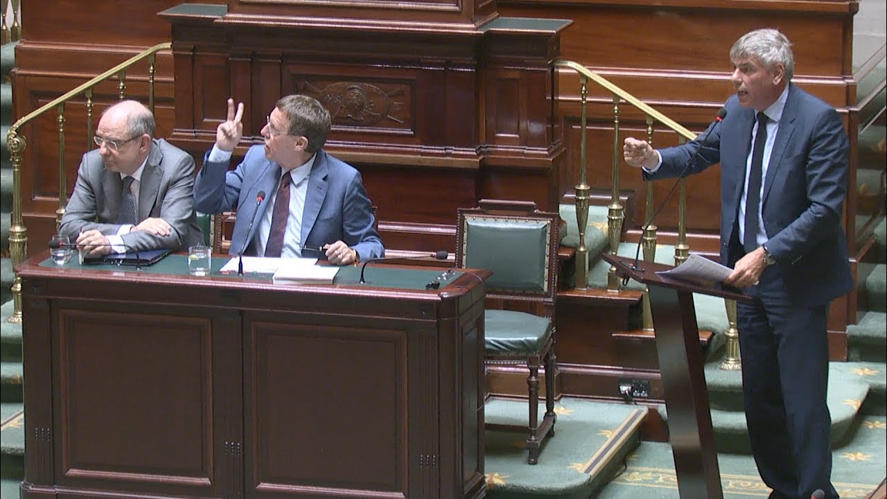 Filip Dewinter over het afnemen van de nationaliteit van Belkacem