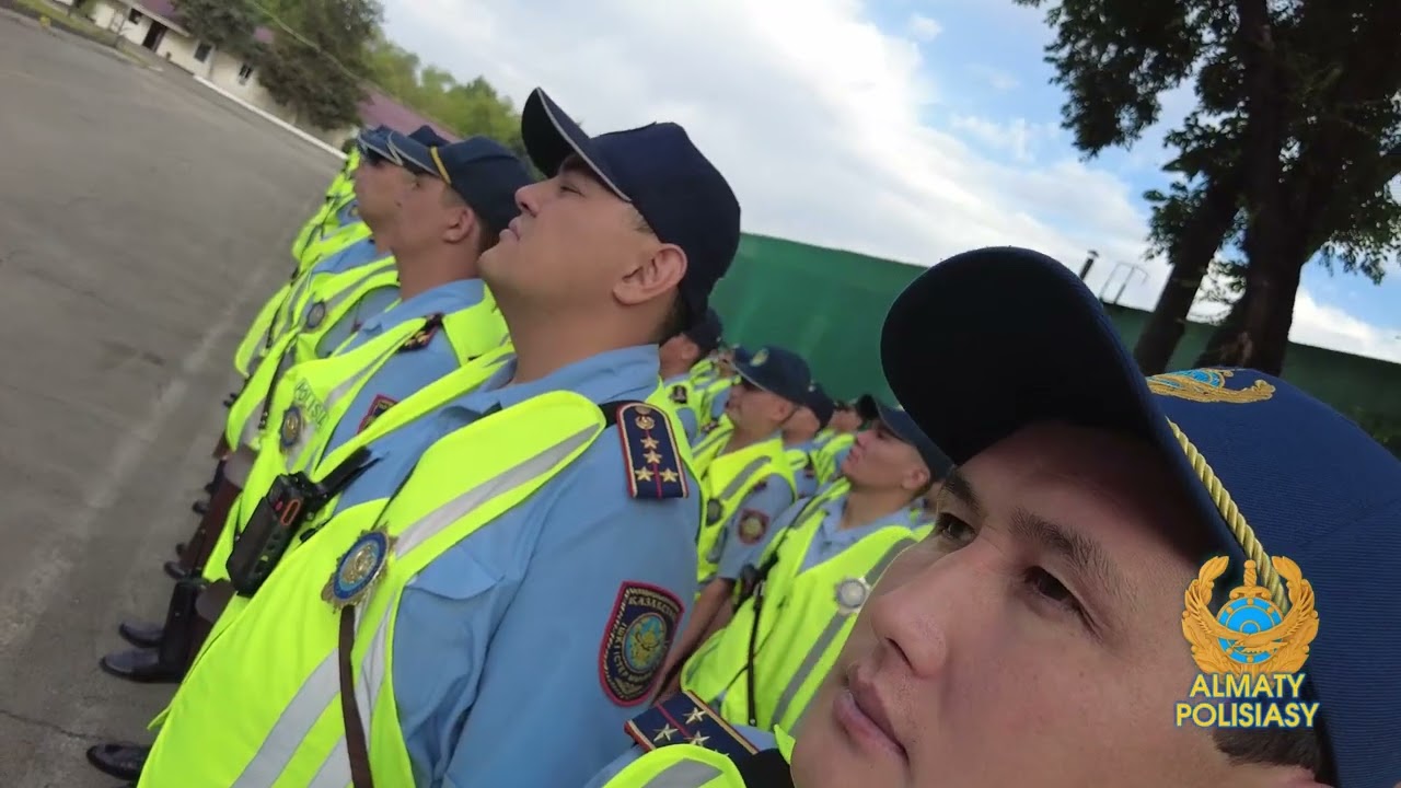 Единый развод полицейских состоялся в Алматы