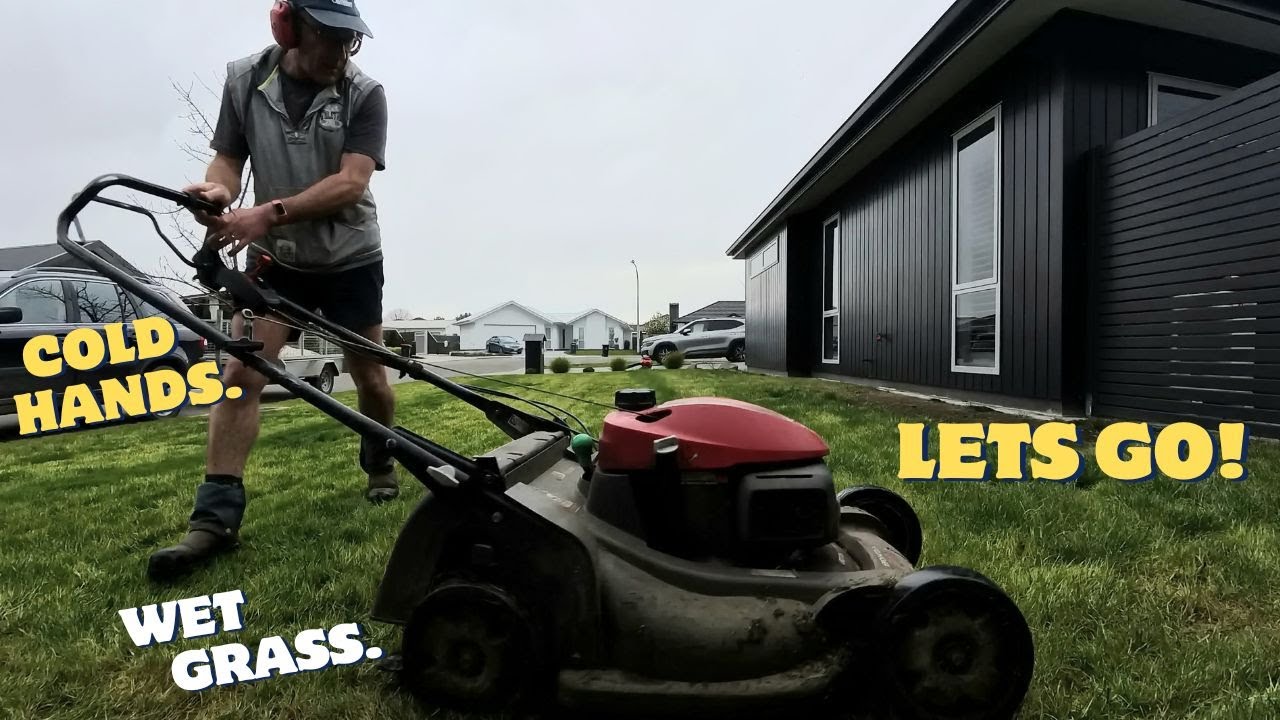 Cold, Wet, and Still Mowing – Honda HRX Winter Grind