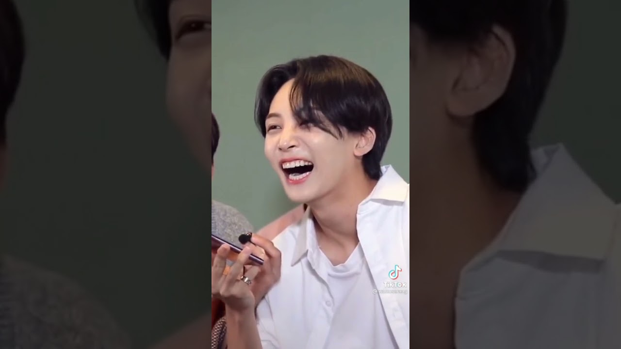 Seventeen random tiktoks because CLAP has finally reached a 100 million views
