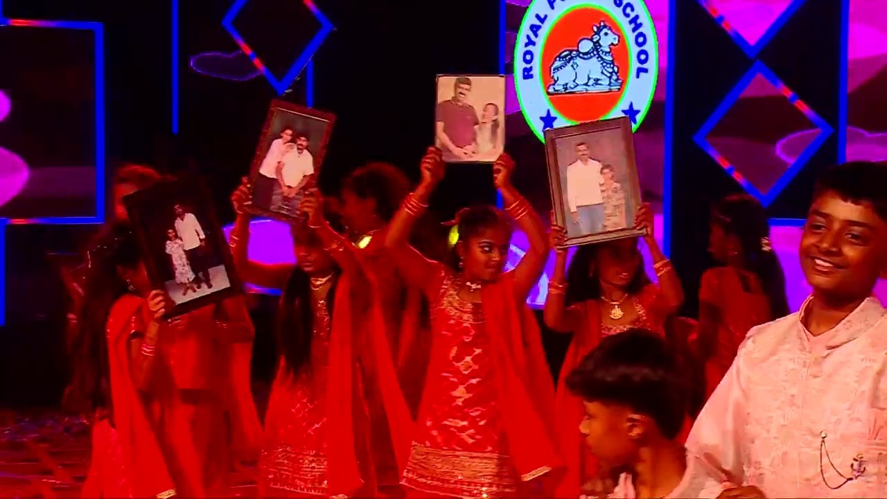 ROYAL PUBLIC SCHOOL nooru sari helidaru na song