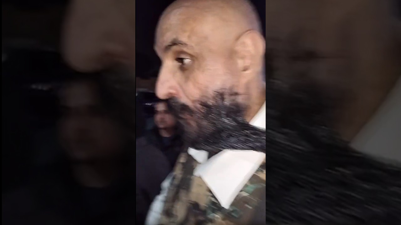شوف حسن الهلالى شنبو وخناقته مع المليجى داخل عـ    زاء