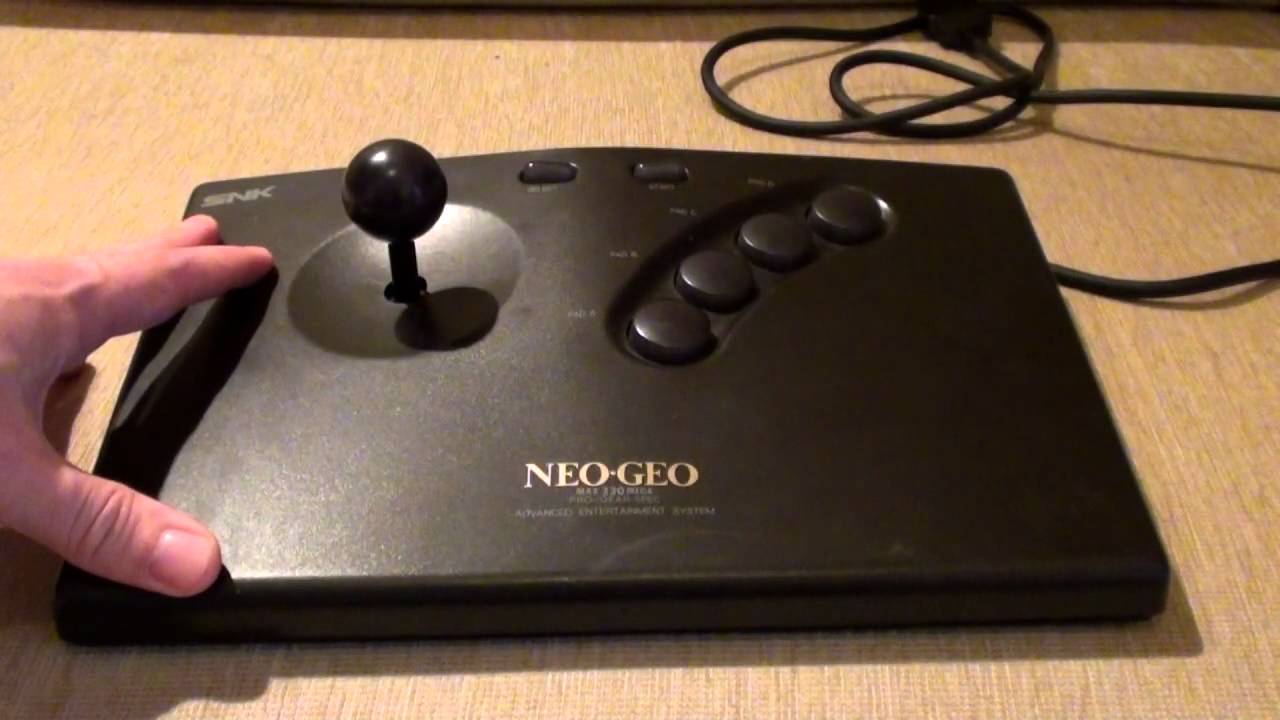Джойстик дня: SNK Neo Geo AES
