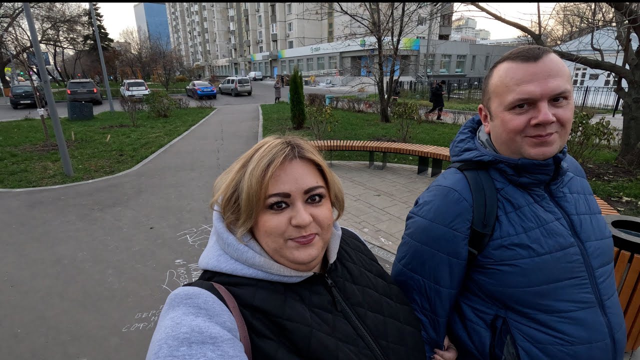 Гуляем по Москве. Обед в кафе 
