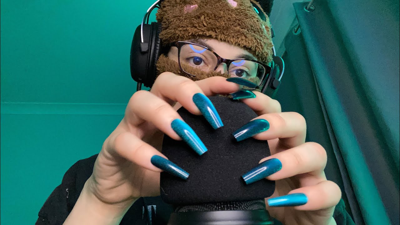 ASMR Aggressive mic pumping (no talking)