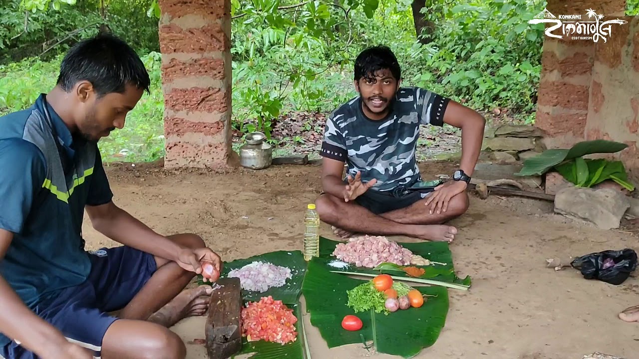 रानमाणूस ची पावसाळी कॅम्पिंग|Monsoon Camping and Nature cooking|Konkani Ranmanus