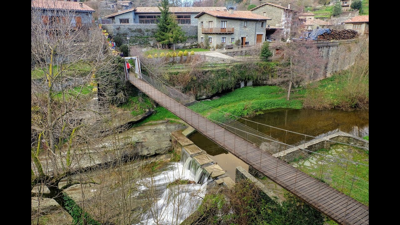 Ruta miradores cap.3 encontramos una casa en medio del bosque