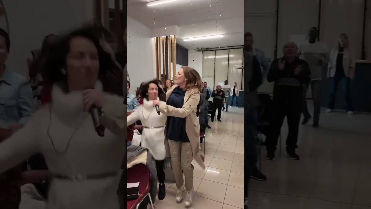 Entra in Chiesa Ges&ugrave; Vive 🦋✝️
