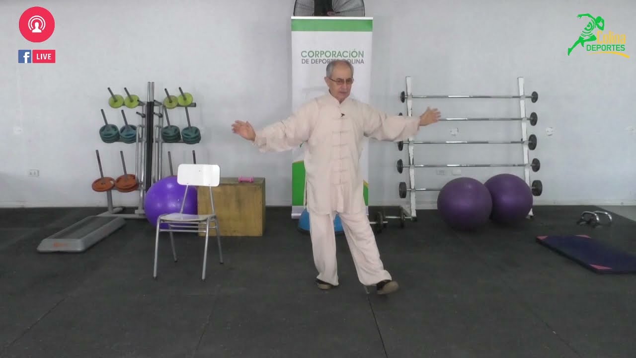 Clase de Tai-Chi junto al profesor Jorge Álvarez