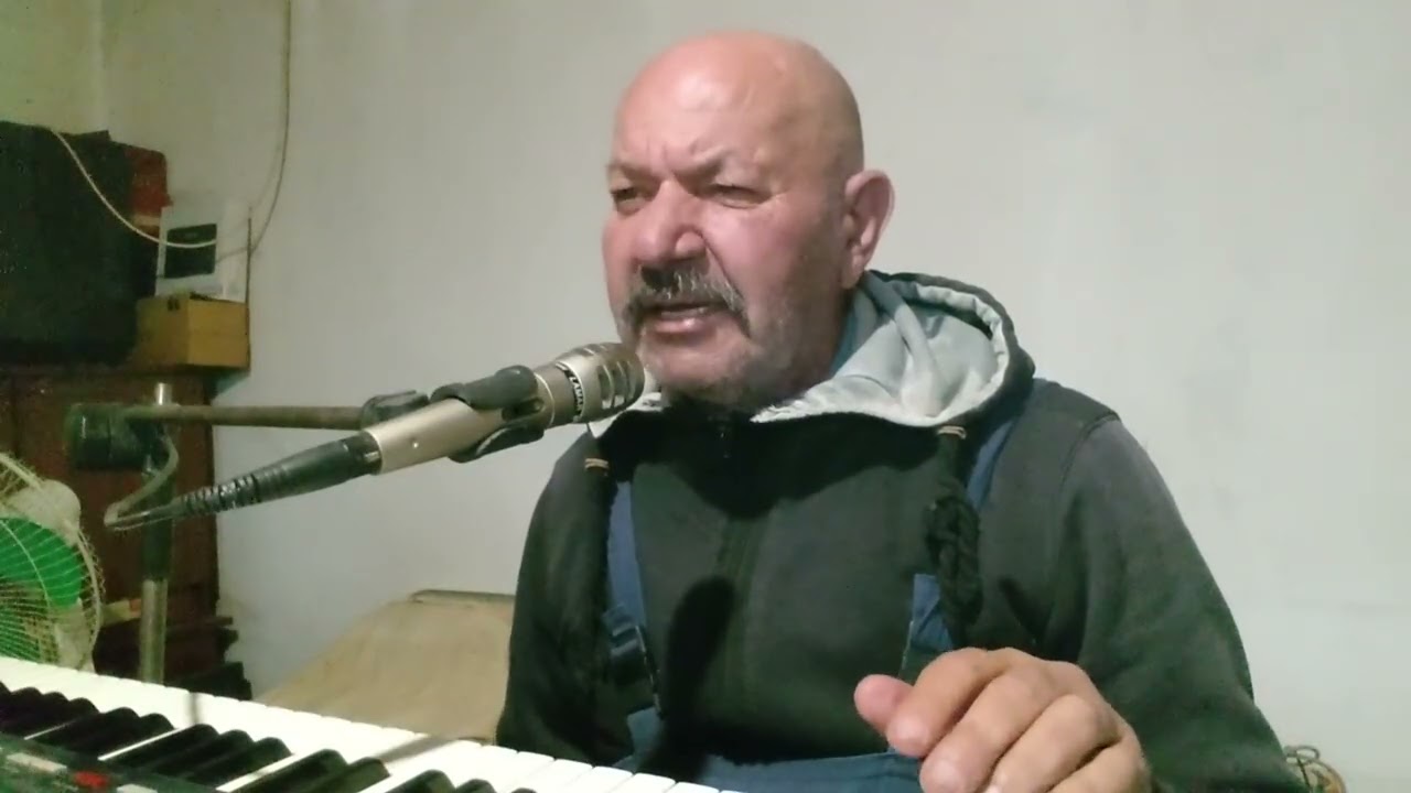 Стани Яно.