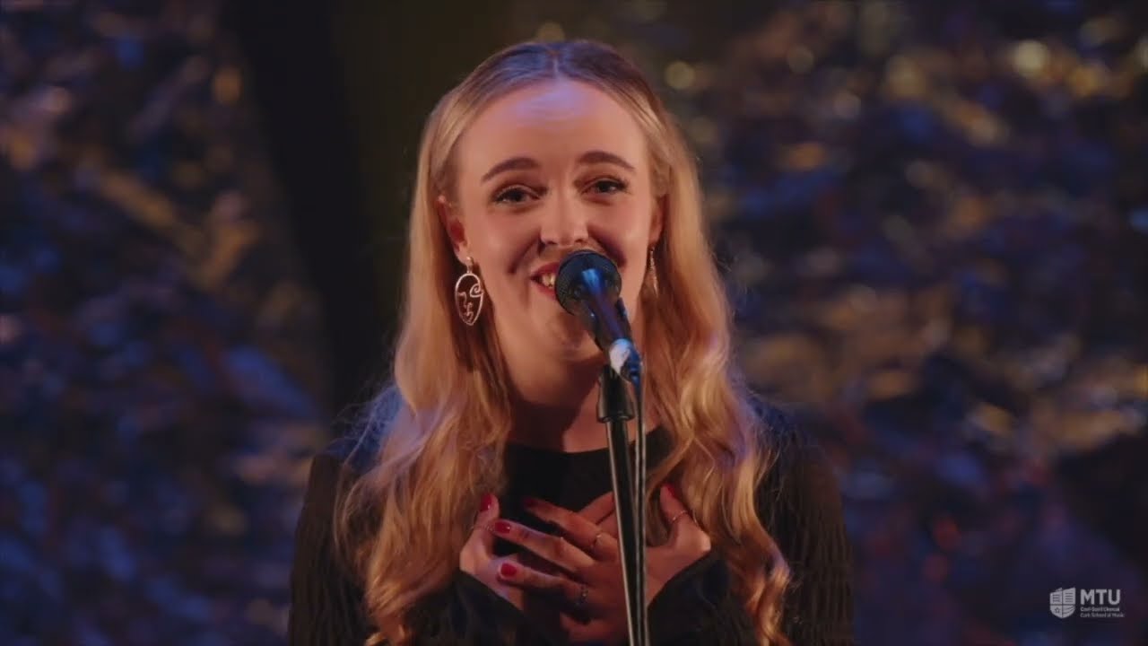 Phoebe Dipple - Musical Theatre Vocal Reel 2024