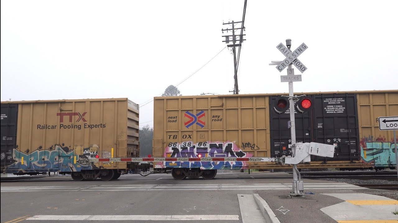UP 2615 Manifest Freight Train North, E Lindsay Street Railroad Crossing, Stockton CA, New Gate LEDs