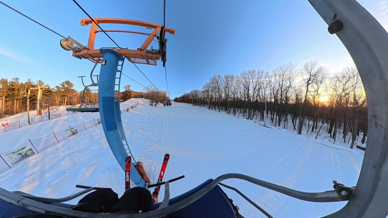 Skiing - Mont Rigaud - Ride up Doppelmayr Chair | February 5, 2026