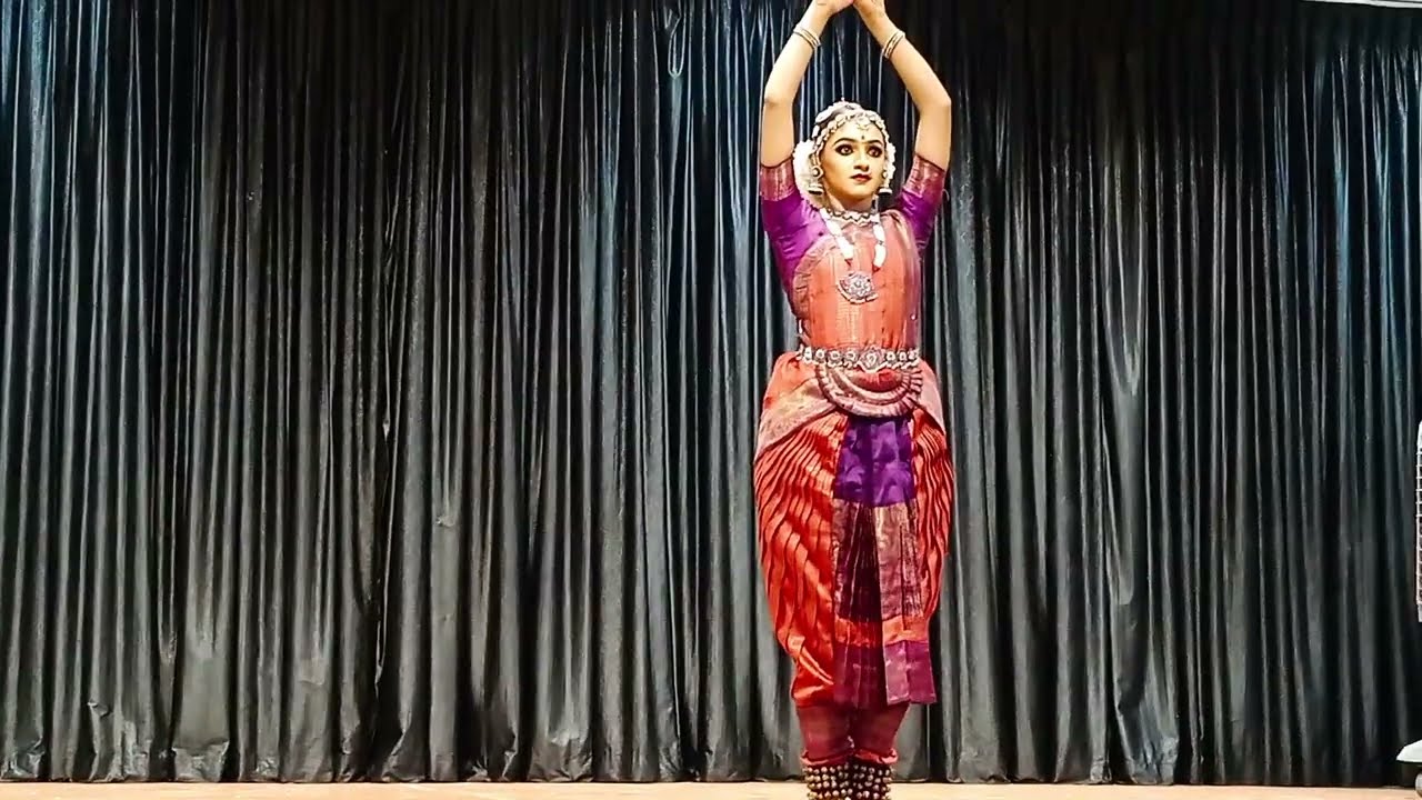 kuchipudi / bharathanatyam / guruvayur / classical dance performance 