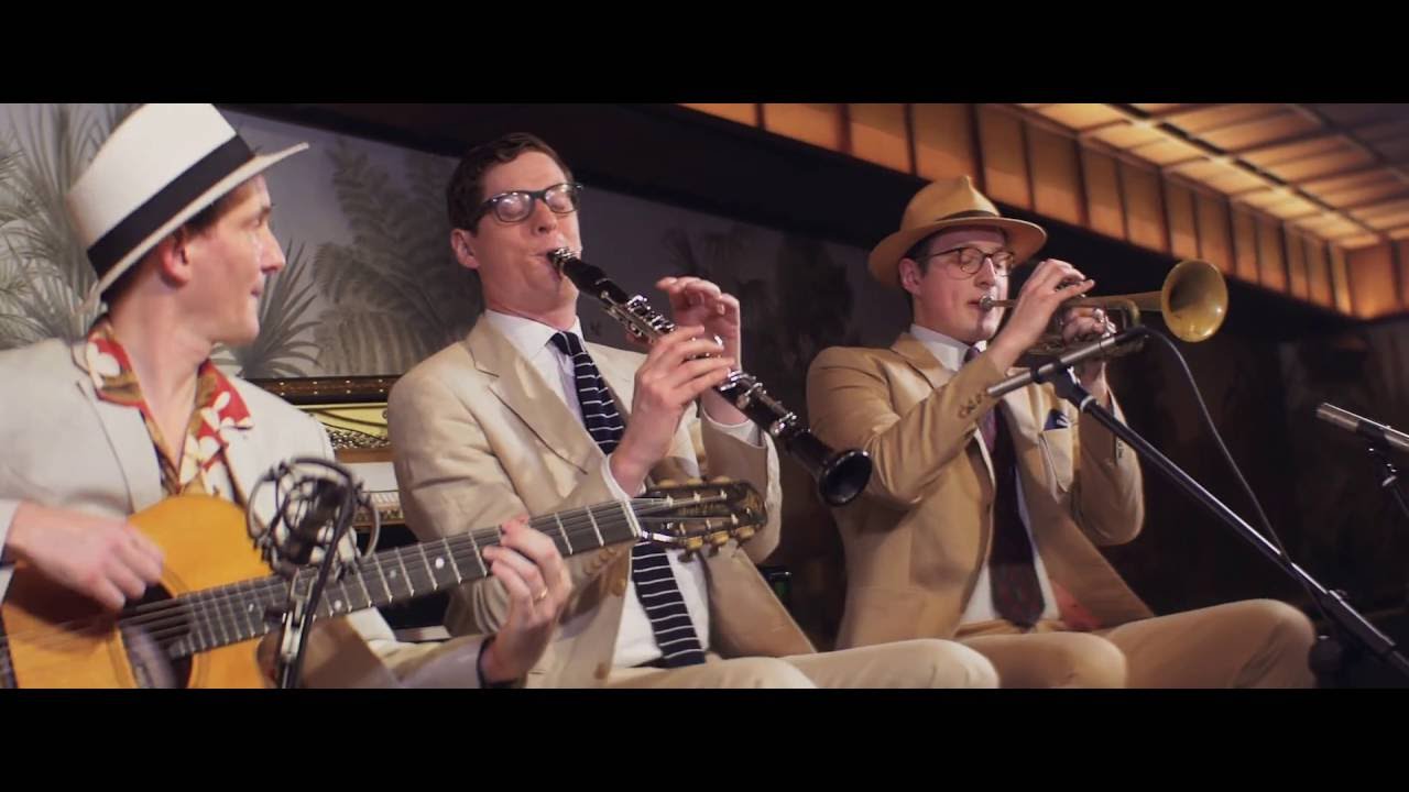 Benoit Viellefon Hot Club - Stomping at the Savoy - Live at the oriole
