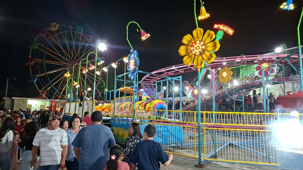 Fiesta alegres en ciudad barrios diversión y alegría en familia #video #humor #comedia 