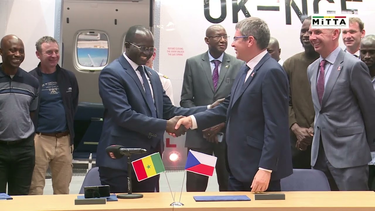 Le Sénégal Renforce Sa Flotte Aérienne avec la Réception en République Tchèque d'un 4° Aéronef L410
