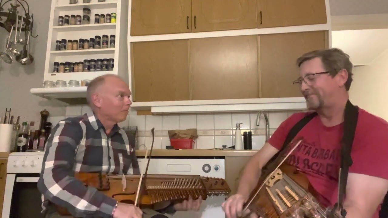 Isbrytaren av Byss Calle med Torbjörn Näsbom & Anders Mattson, nyckelharpa
