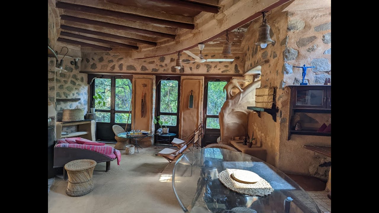 Van Bhoj - A Mud House in Delhi NCR | Ecoplore