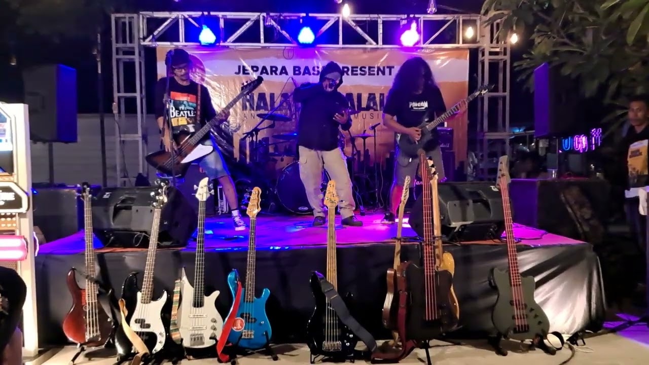 ARAL ( JAMRUD ) - NINGRAT BAND LIVE IN CONCERT