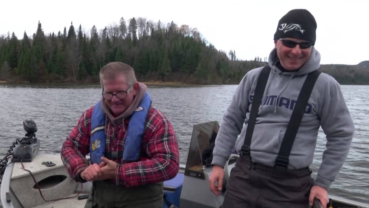 Pêche aux maskinongés sur la rivière Saint-Maurice