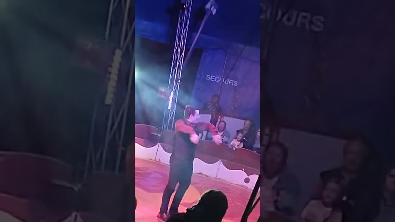1 ère partie du cirque 