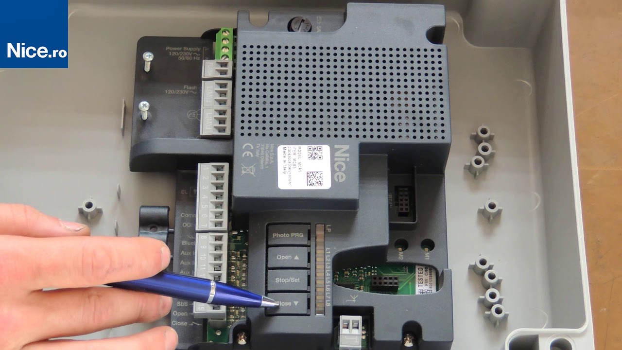 Automatizare porti batante TOO3000 - CENTRALA MC800 lista componente nice.ro