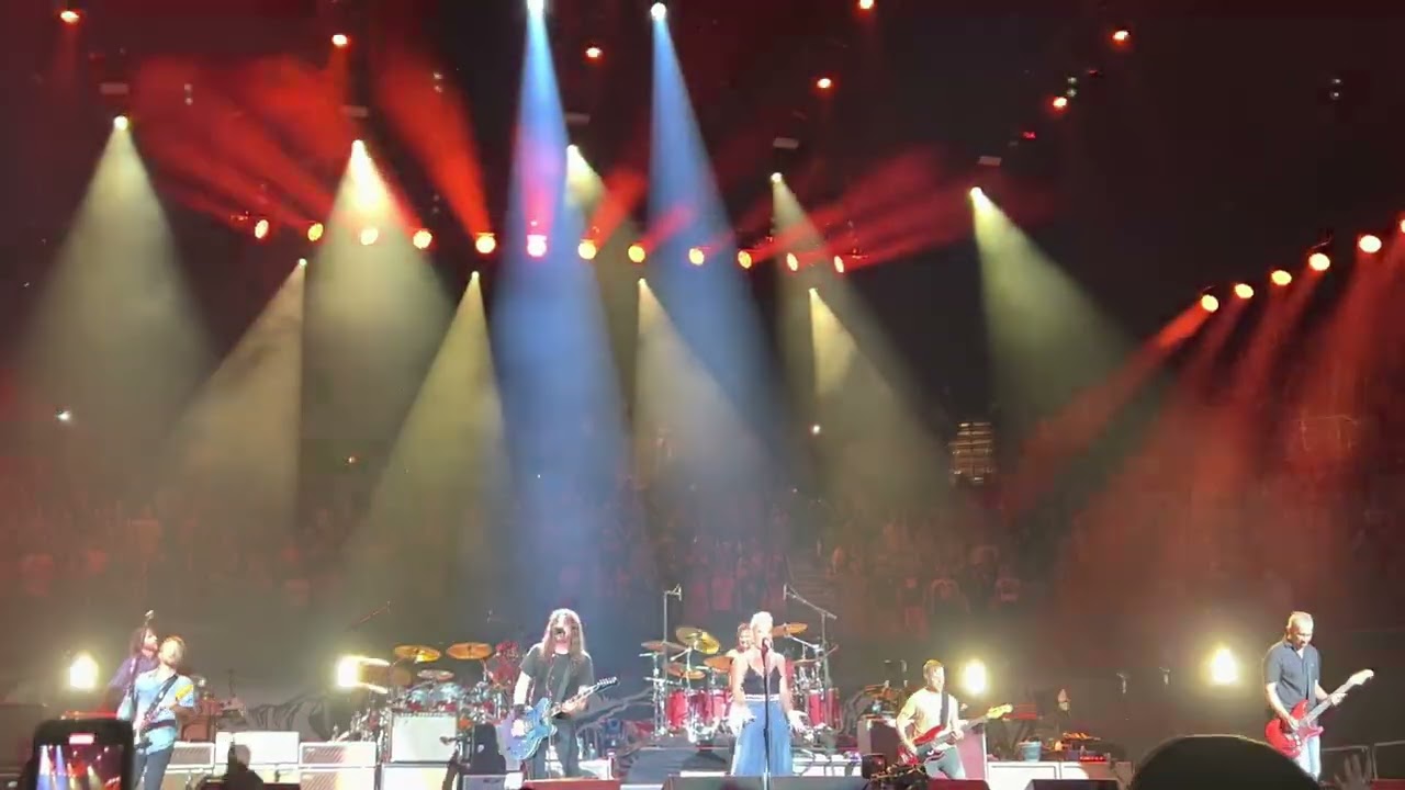 The Pretender - Foo Fighters with PINK - Taylor Hawkins Tribute Show LA 9/27/22