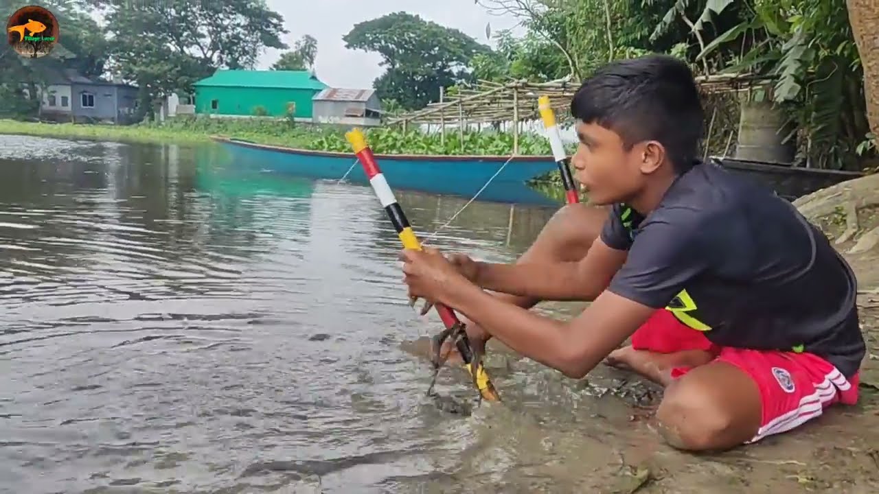 New Best Hook Fishing Video 2022 | Amazing Expert Boy Hunting Big Fish With Hook In Old Big Pond