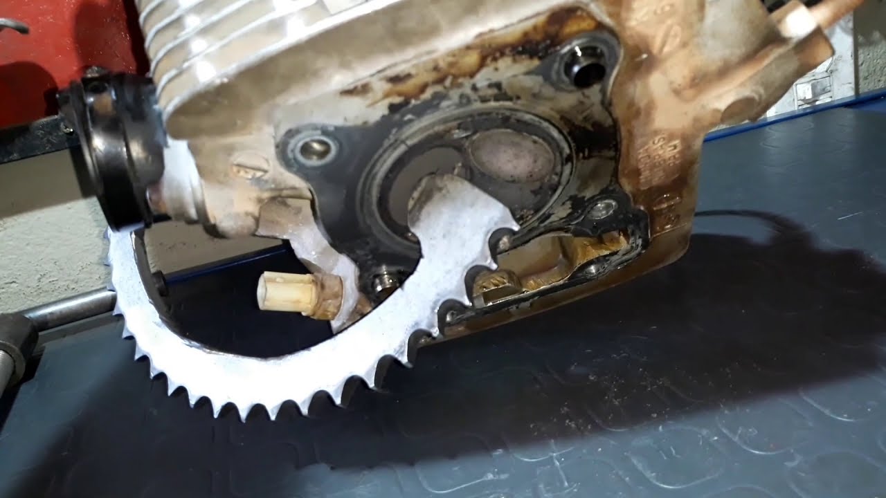 Idéia de Mais Uma Ferramenta Caseira Saca  Válvulas.
ferramenta caseira.
amazing homemade tool.