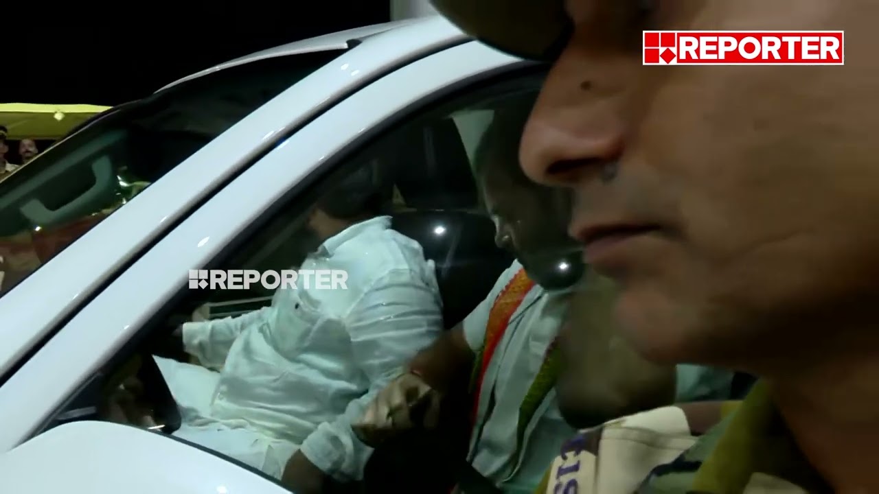 ചൂളം വിളിച്ച് വിമാനത്താവളത്തിന് പുറത്തേക്ക്; രാഹുൽ ​ഗാന്ധി കേരളത്തിലെത്തി | Rahul Gandhi | Wayanad