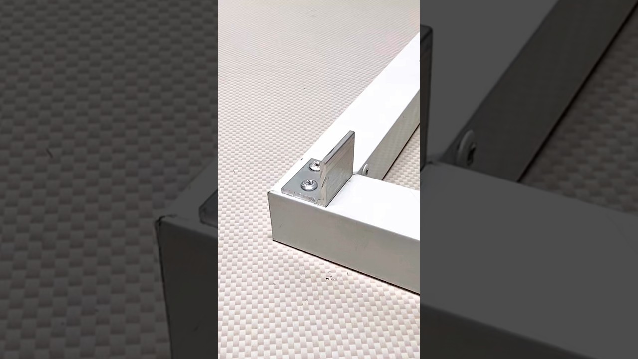 Aluminium joint bracket installation #aluminiumfabrication #aluminium #tools #diy #shorts #easytrick