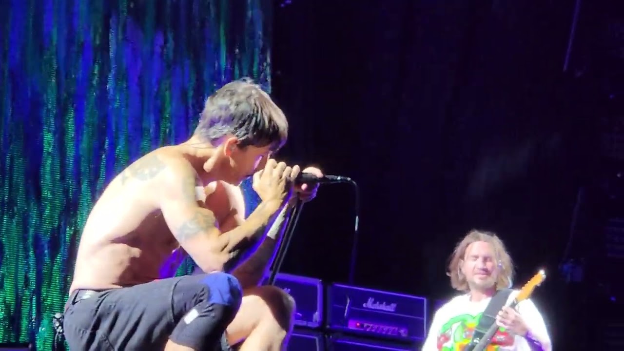 Red Hot Chilli Peppers Sydney 04/02/2023 - I Could Have Lied (Live)