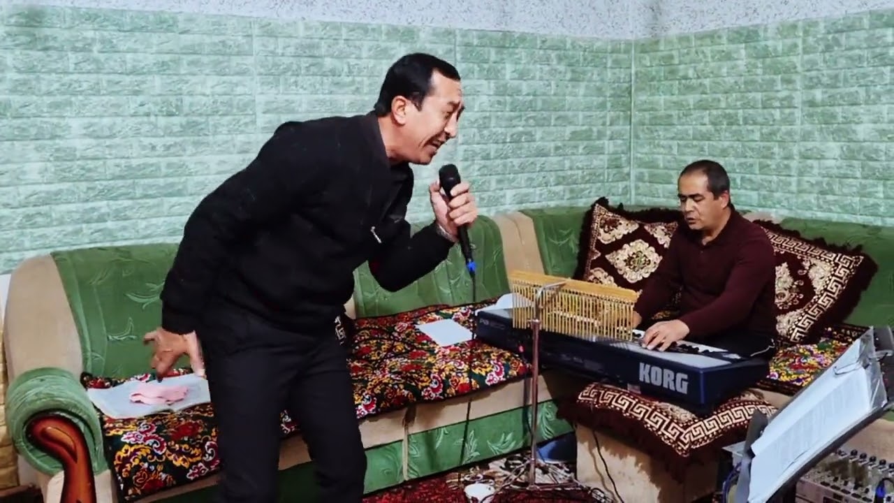 ULUG'BEK TOSHMATOV POPURI  LAYLO YOSHLIK JANNAT SINIFDOSH (JONLI IJRO )