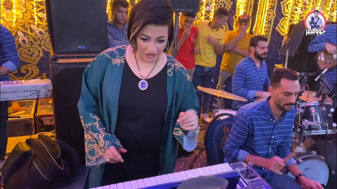 لحظة وصول عازفة مصر مها عبدالمؤمن دغدغت افراح البحيرة ابو هواش - مليونية اولاد العيوطي