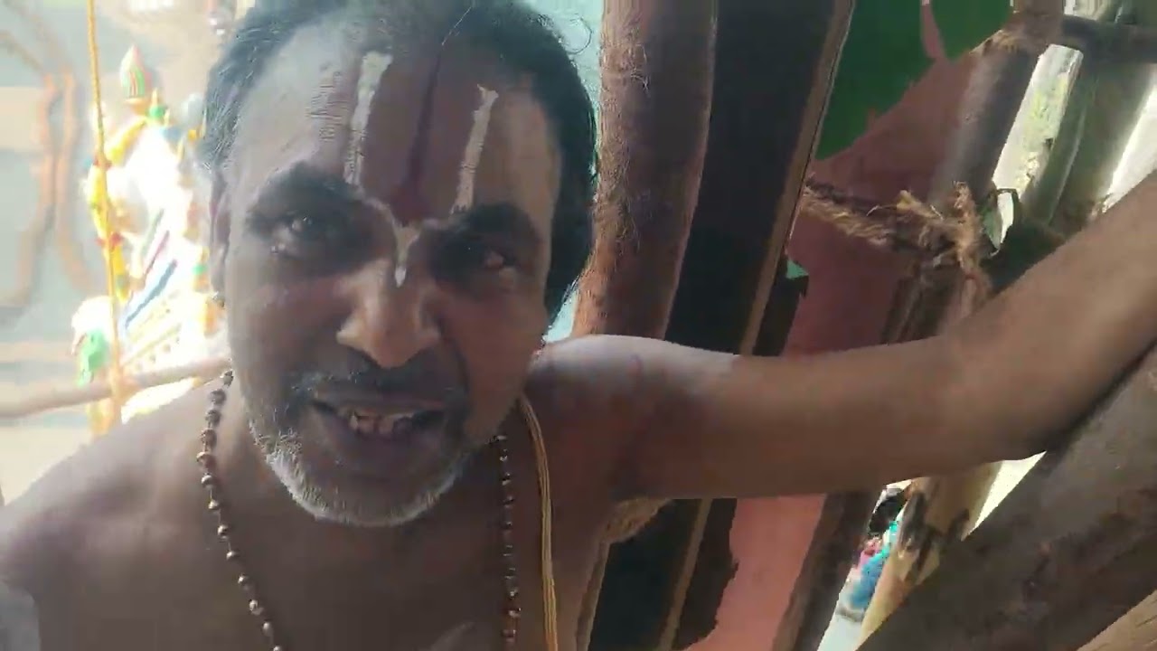 திருத்தேர் இன்று அ.மி ஶ்ரீ சக்ரபாணி தாயார்களுடன் பக்தர்கள் கூட்டம்