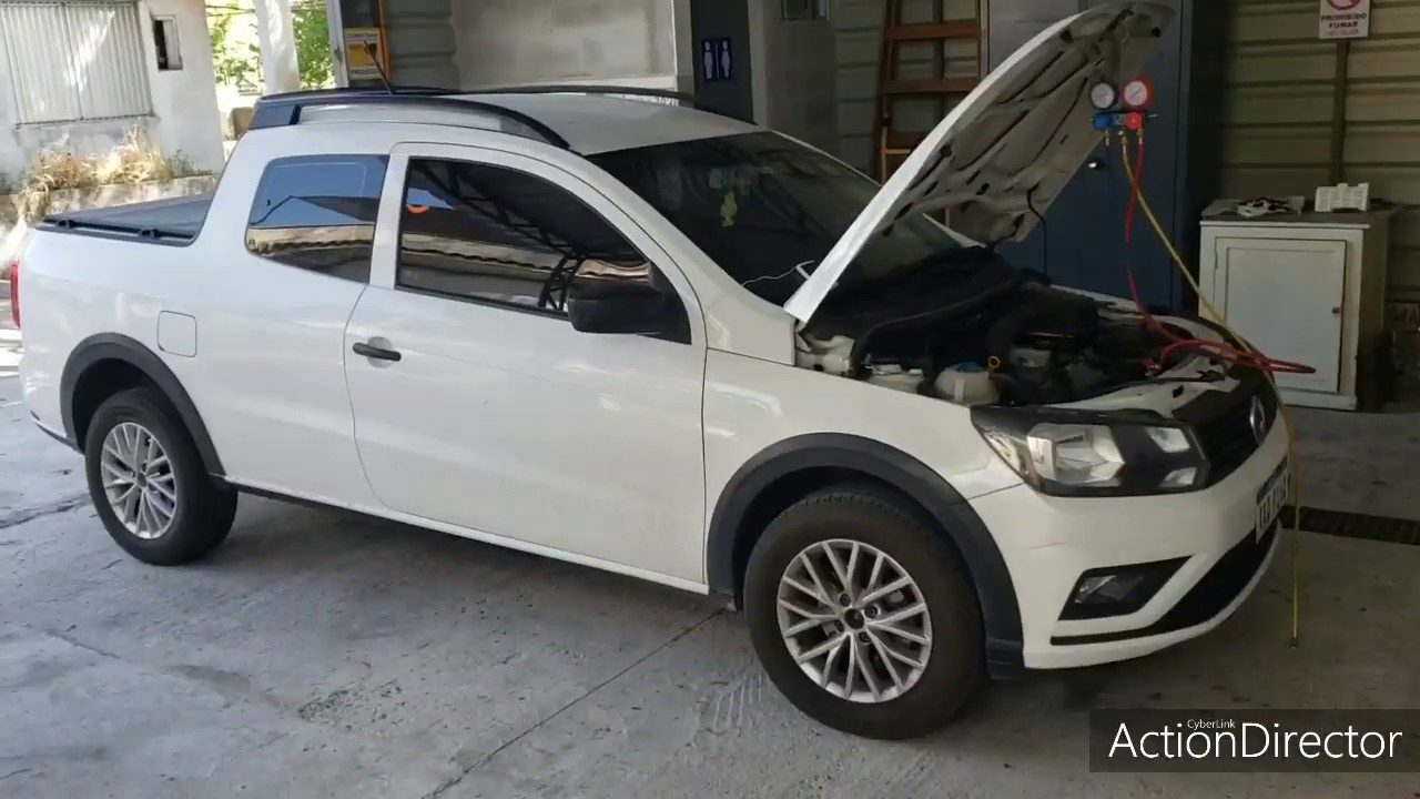 Volkswagen Saveiro 2017 Cambio de filtro de habitaculo | Seba del Puerto