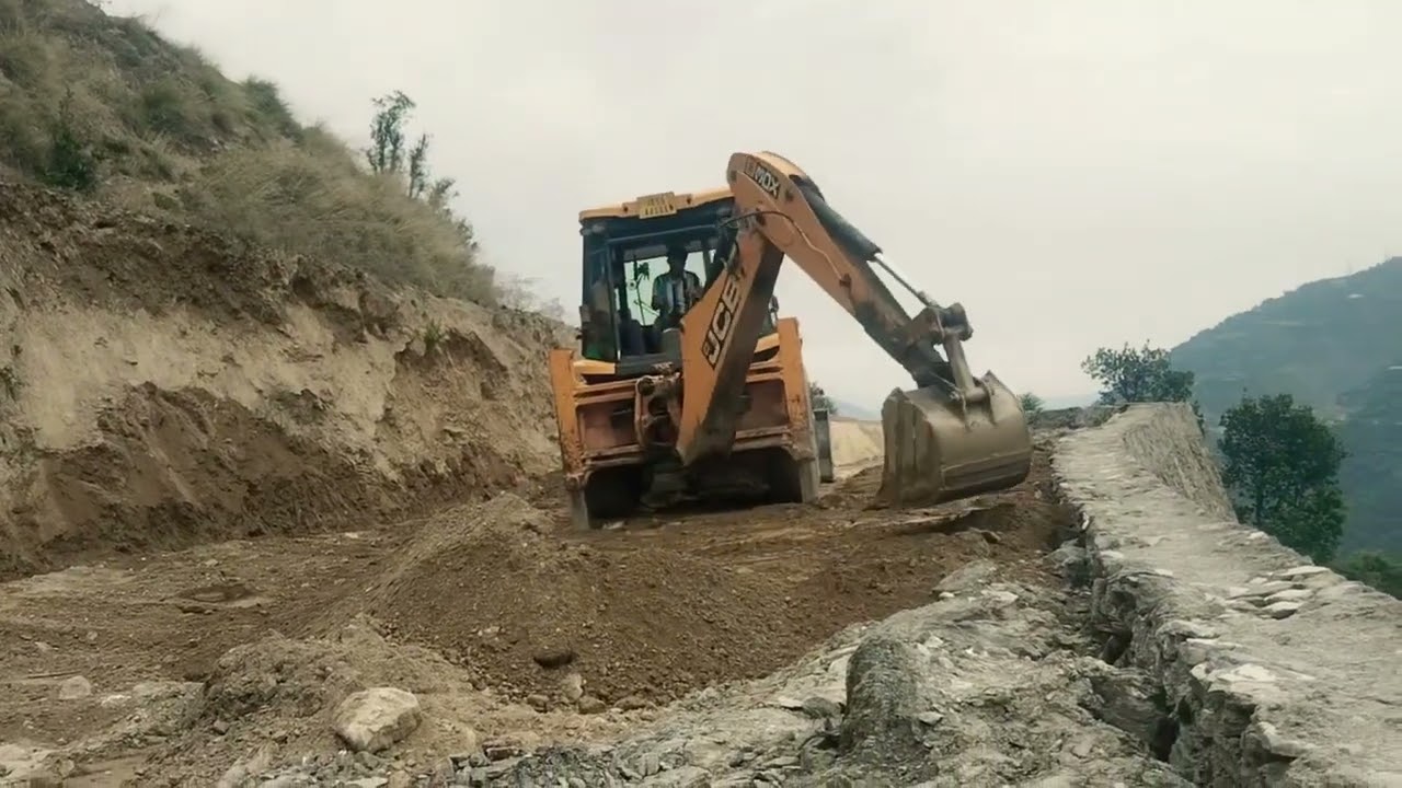Jcb 3dx road surface 