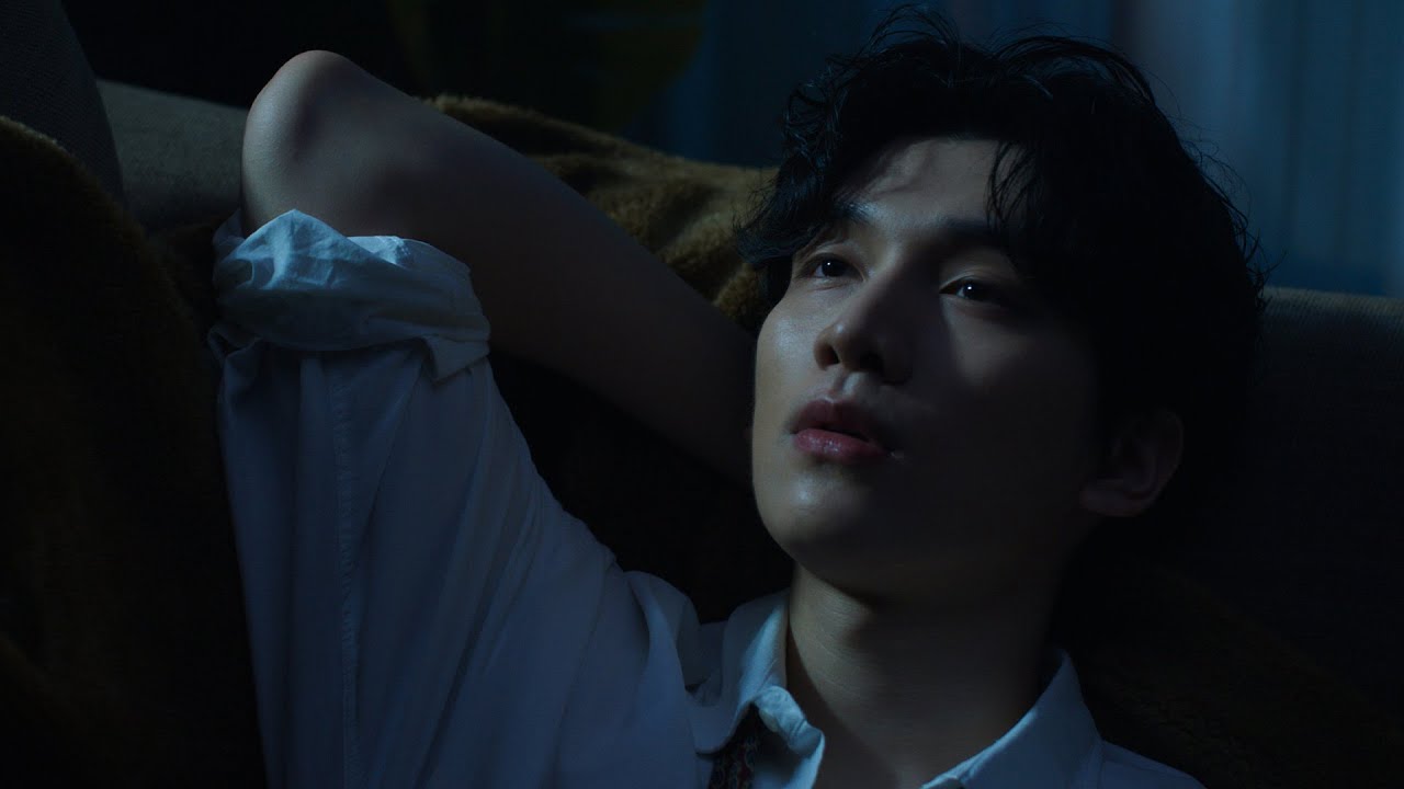 HYUK(혁) '혼자 남은 밤' Official M/V