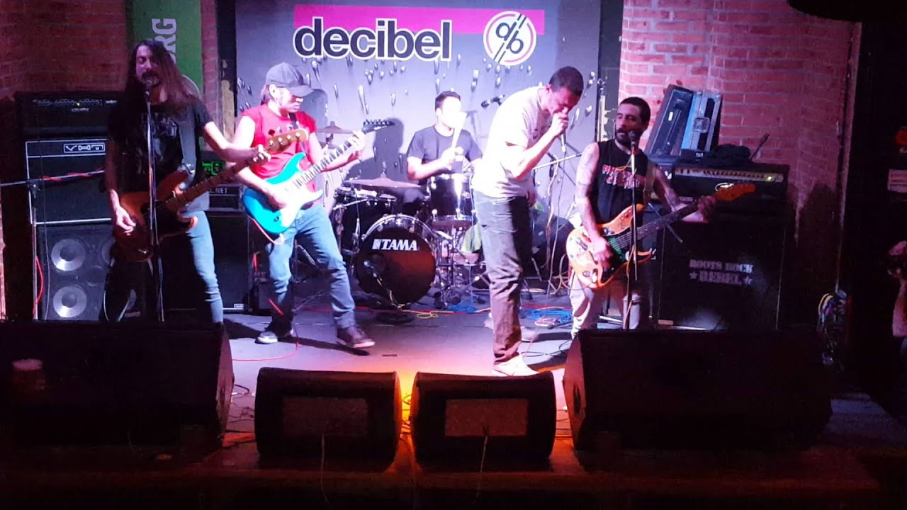 assedio - la minaccia torner&agrave;(live)@decibel