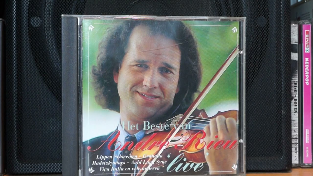 Andre Rieu whit music and song marching on
