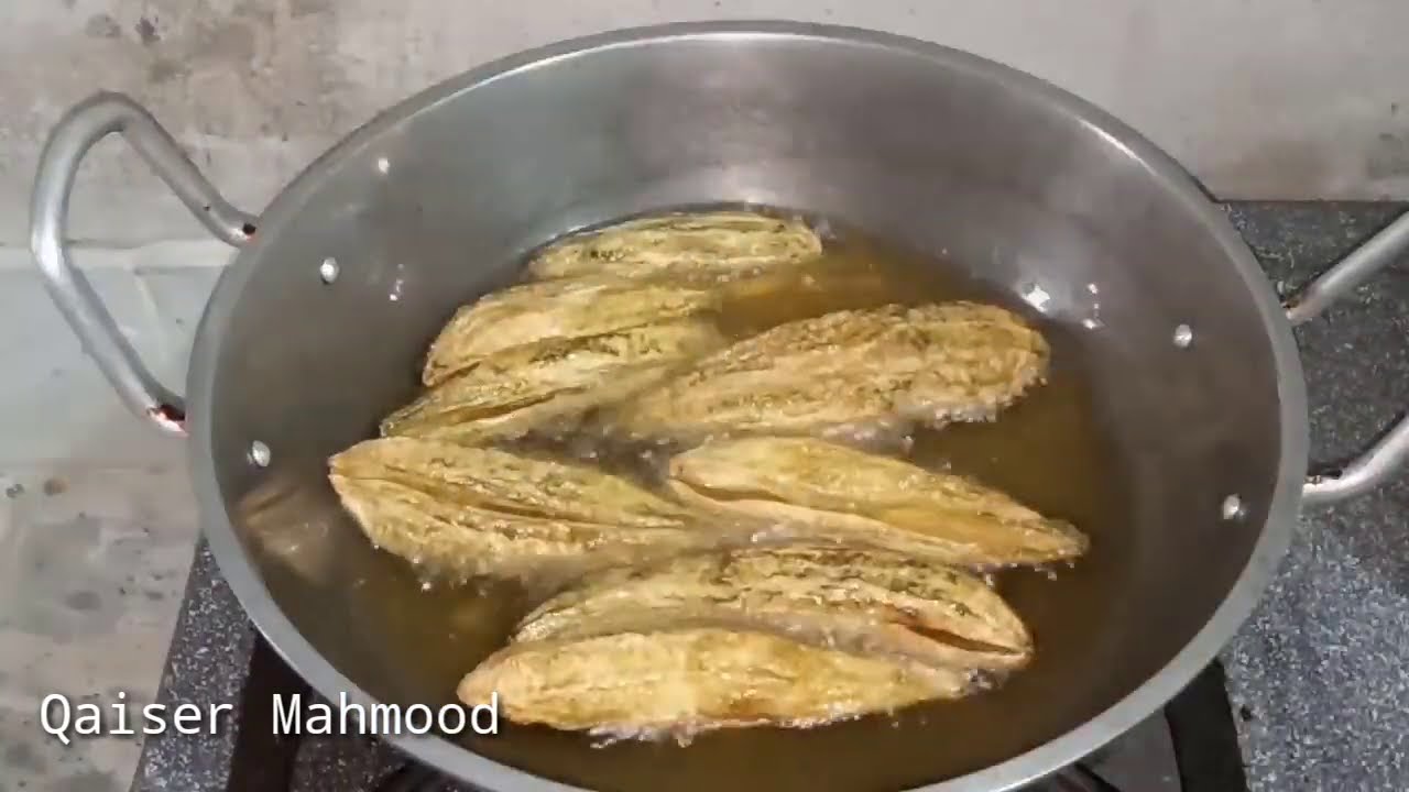 Keema Bharay Karelay | Stuffed Karela Recipe | قیمہ کریلے | life and taste with qaiser