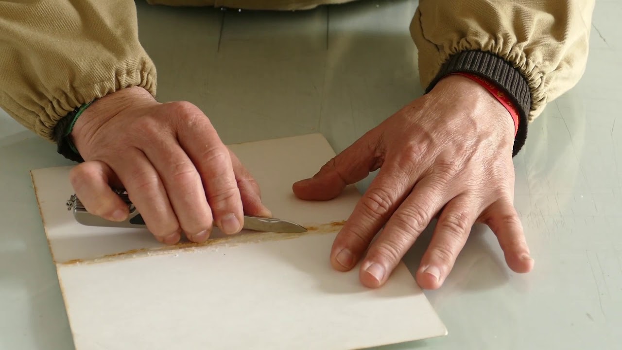 restauro de livro, de capa mole, tipo brochura