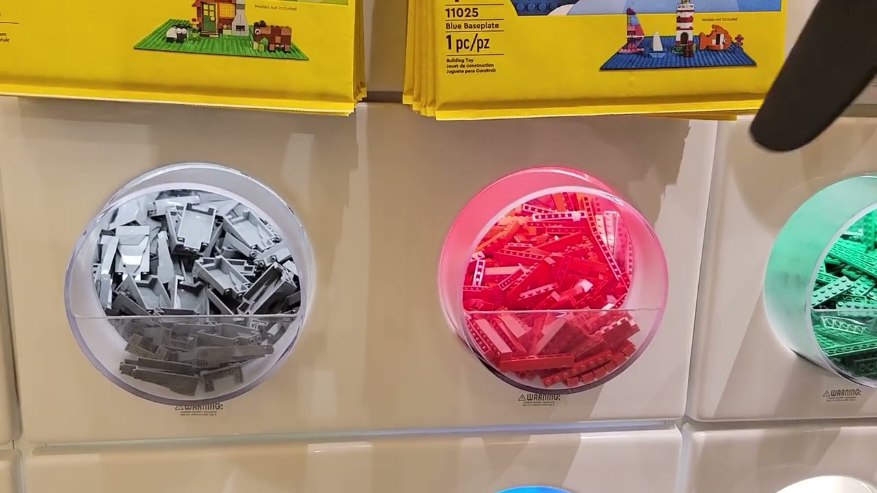 Pick-A-Brick Wall | May 18, 2024 | LEGO Store, Freehold, NJ