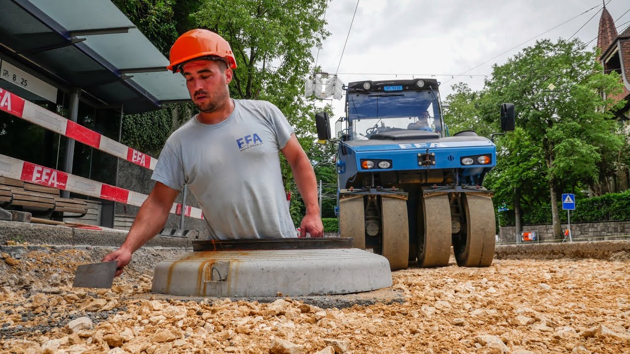 Une Pelle Neuve et 7 chantiers différents ! [FFA SA]