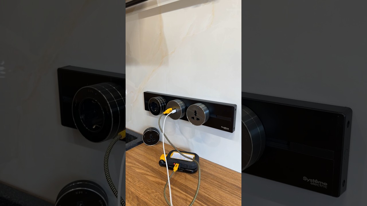 MultiTrack от компании Systeme Electric смонтирован на объекте. #электромонтаж #дизайнинтерьера