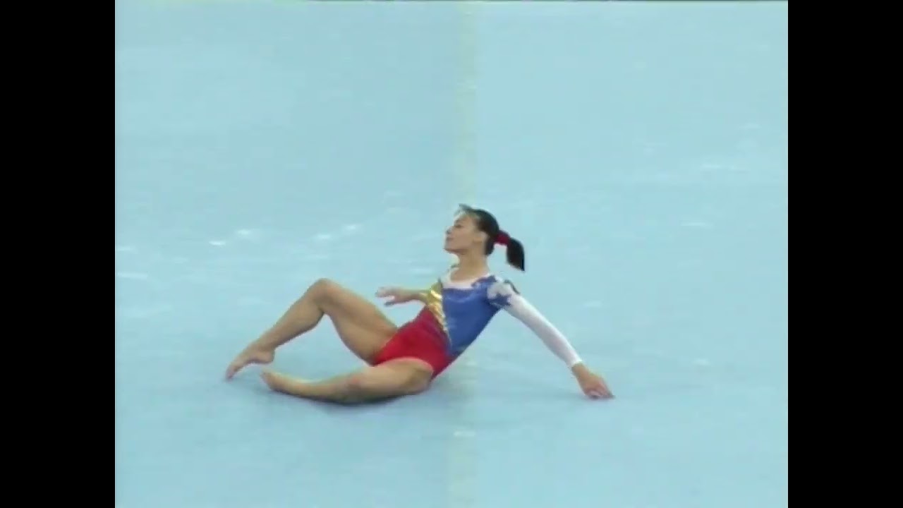 Catalina Ponor (ROU) 2007 Worlds QF FX