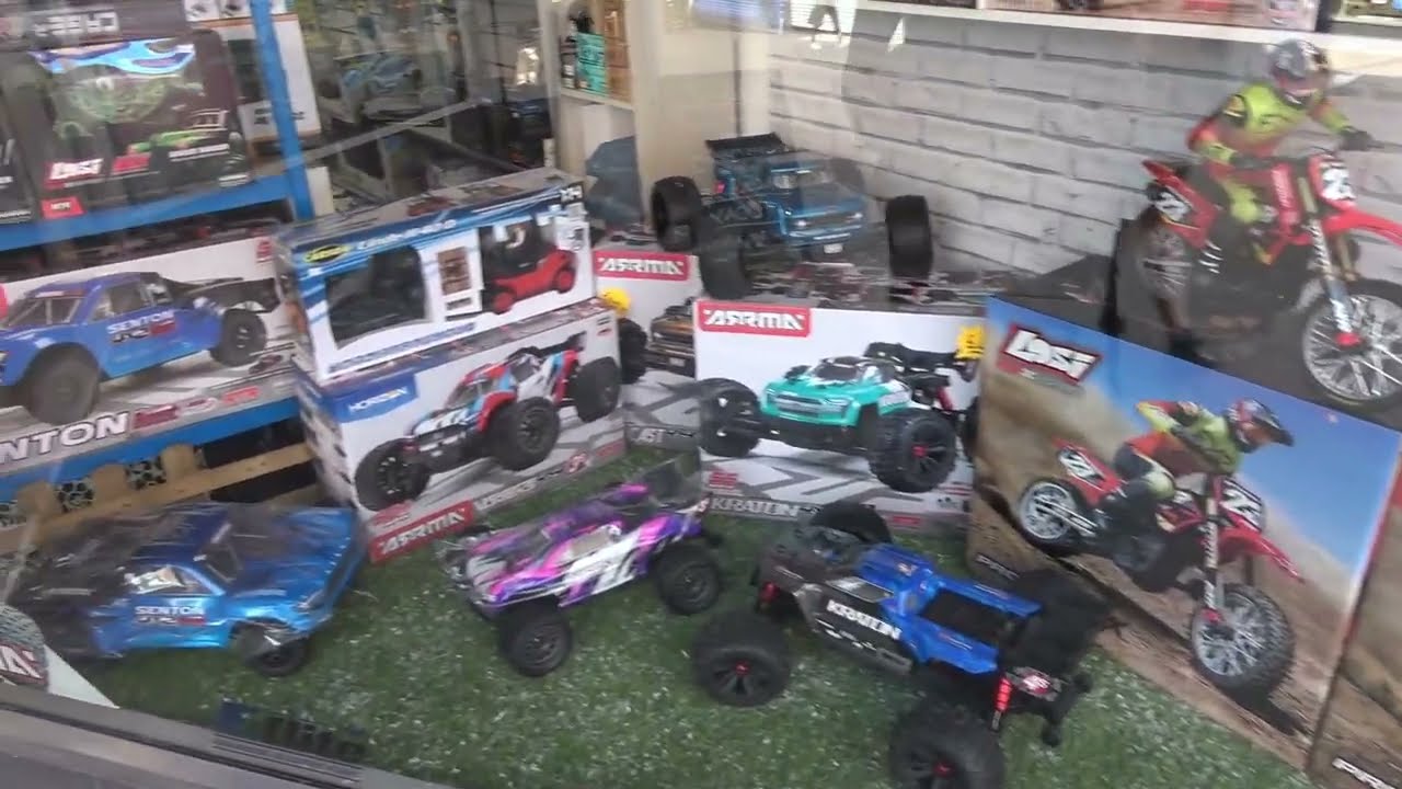 Malcs Model 20th Anniversary 5 day event only day one with modleu