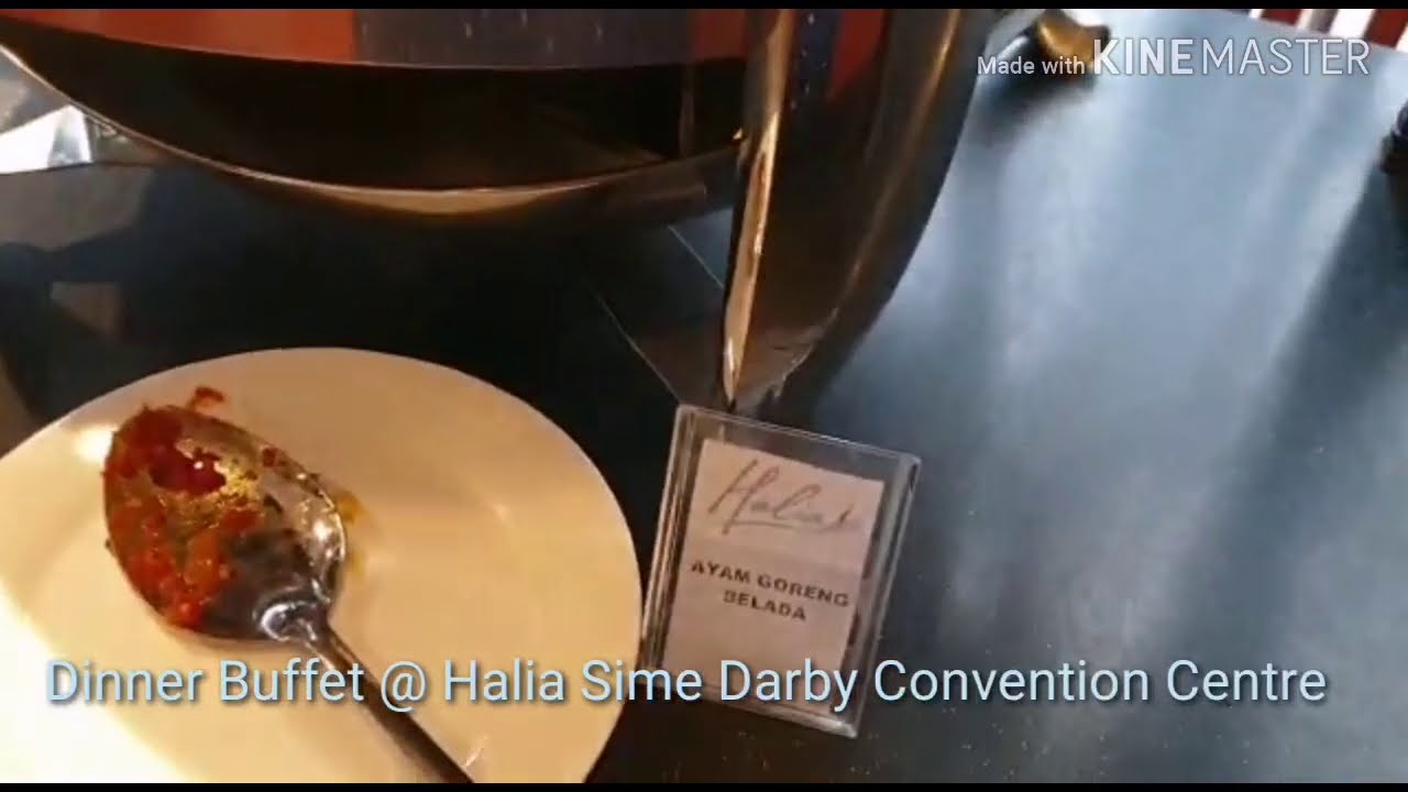 International Buffet Dinner at Halia Restaurant
